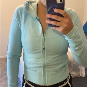 Cropped light blue lululemon jacket